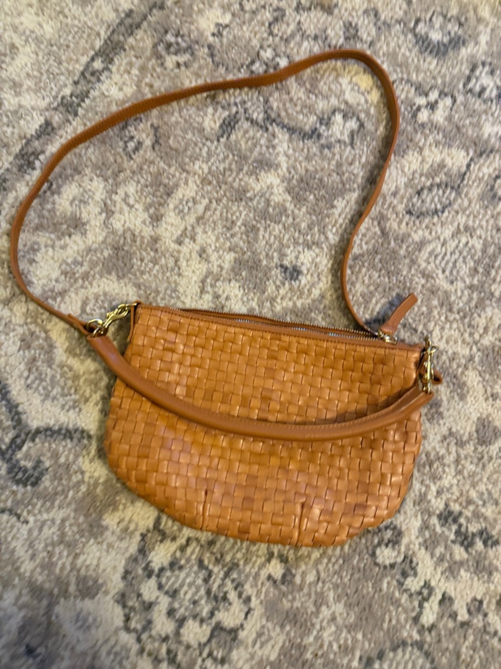 Clare v petite moyen natural